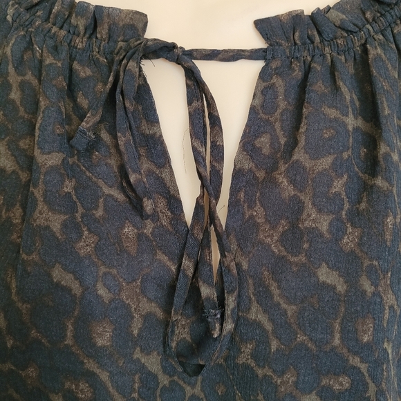 American Eagle Black Cheetah Print Sheer Long Sleeve Blouse Size Women's Small - Picture 5 of 9